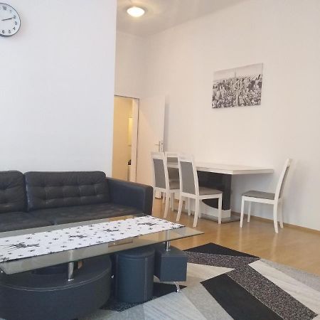 Spacious Central Apartment เวียนนา ภายนอก รูปภาพ